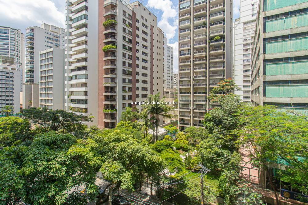 Apartamento à venda na Rua Doutor Brasílio MachadoHigienópolis - 999-apartamento-higienopolis-sao-paulo-103215-3.jpg