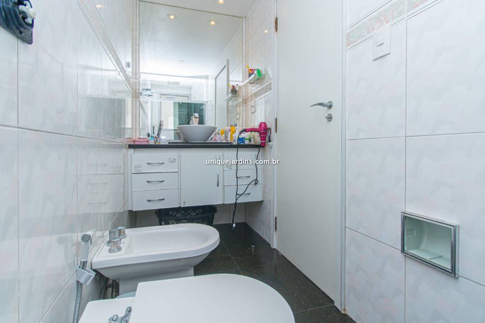 Apartamento à venda na Rua Doutor Brasílio MachadoHigienópolis - 999-apartamento-higienopolis-sao-paulo-103216-12.jpg