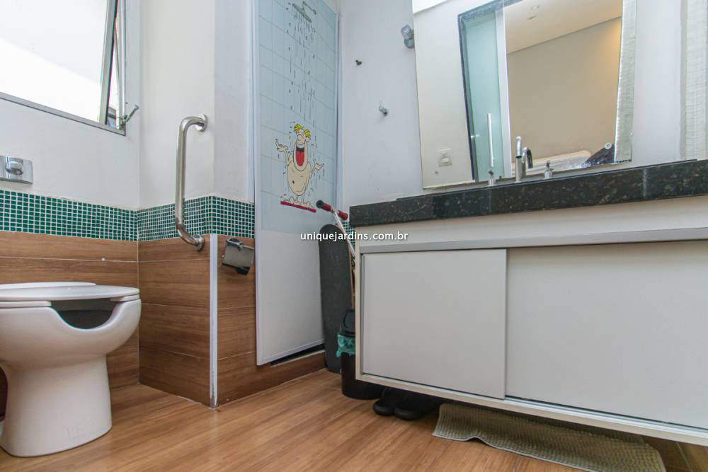 Apartamento à venda na Rua Doutor Brasílio MachadoHigienópolis - 999-apartamento-higienopolis-sao-paulo-103216-9.jpg