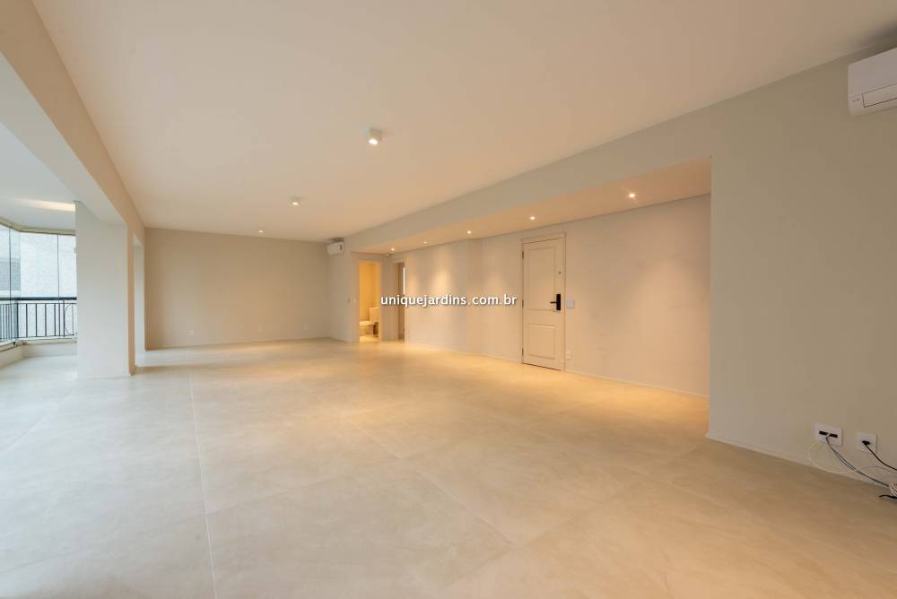 Apartamento à venda na Avenida JuritiMoema - apartamento-moema-sao-paulo-140617-4.jpg