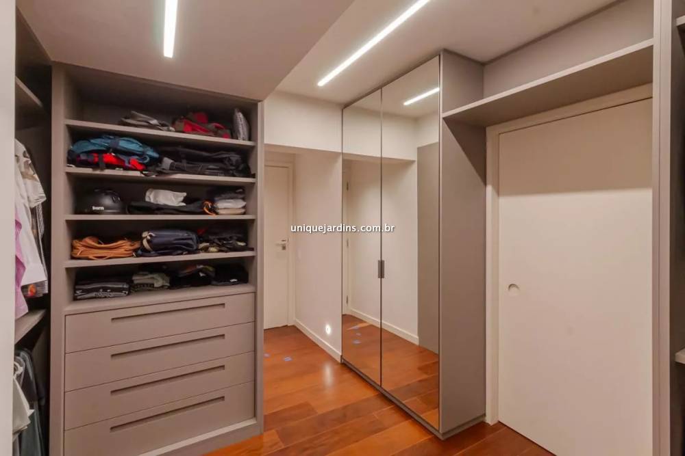 Apartamento à venda na Rua Jesuíno ArrudaItaim Bibi - 999-apartamento-itaim-bibi-sao-paulo-201211-0.jpg
