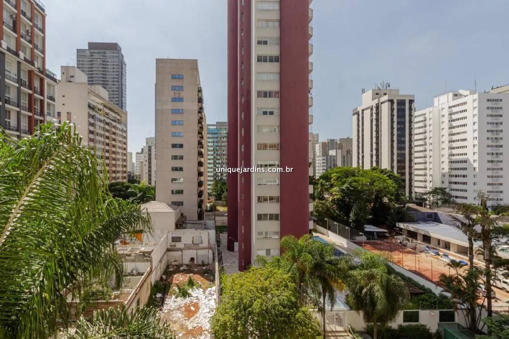 Apartamento à venda na Rua Jesuíno ArrudaItaim Bibi - 999-apartamento-itaim-bibi-sao-paulo-201230-2.jpg