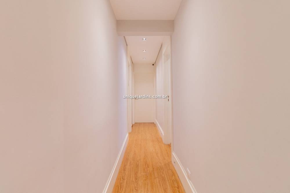 Apartamento à venda na Rua Dr. Gabriel dos SantosHigienópolis - 999-apartamento-higienopolis-sao-paulo-100228-14.jpg