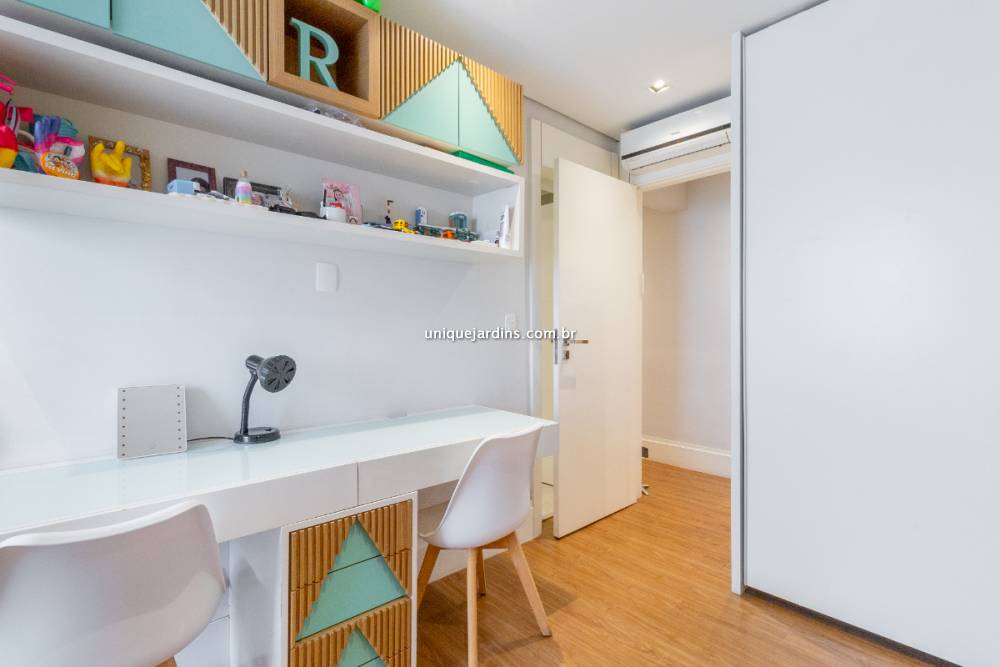 Apartamento à venda na Rua Dr. Gabriel dos SantosHigienópolis - 999-apartamento-higienopolis-sao-paulo-100343-0.jpg