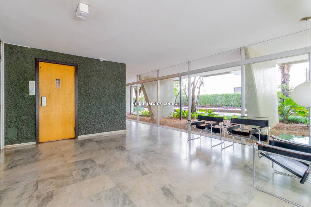 Apartamento à venda na Rua Dr. Gabriel dos SantosHigienópolis - 999-apartamento-higienopolis-sao-paulo-100449-0.jpg