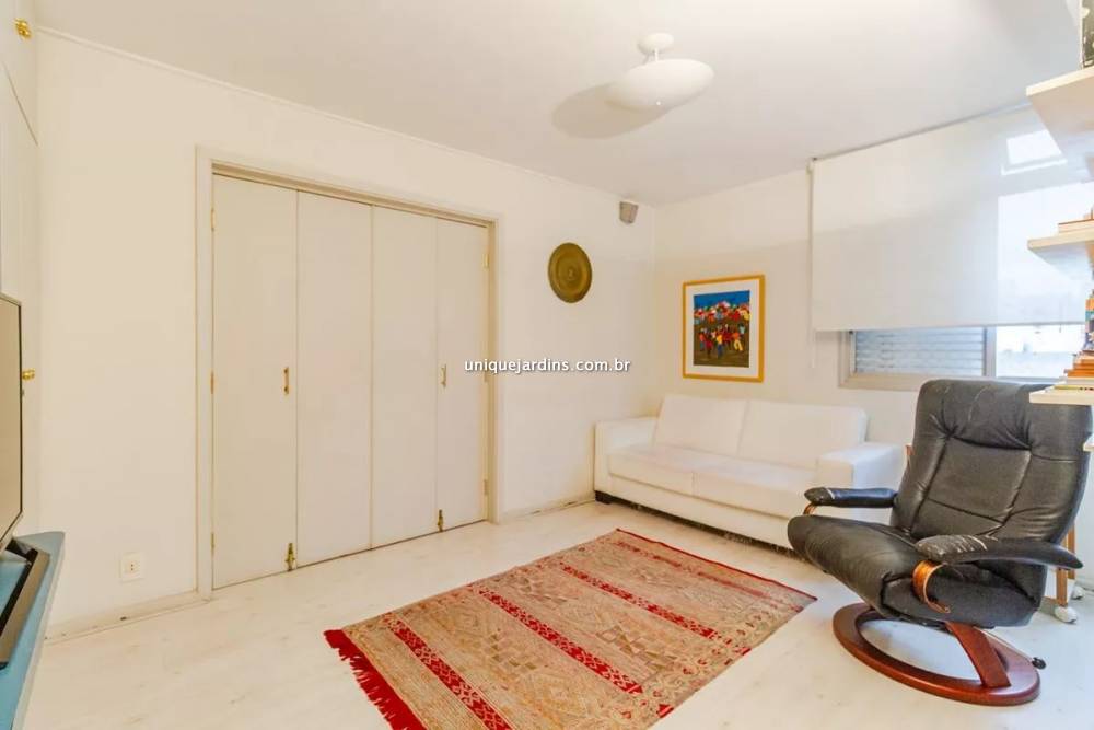 Apartamento à venda na Rua Oscar FreireJardim América - 999-apartamento-jardim-america-sao-paulo-113455-2.jpg