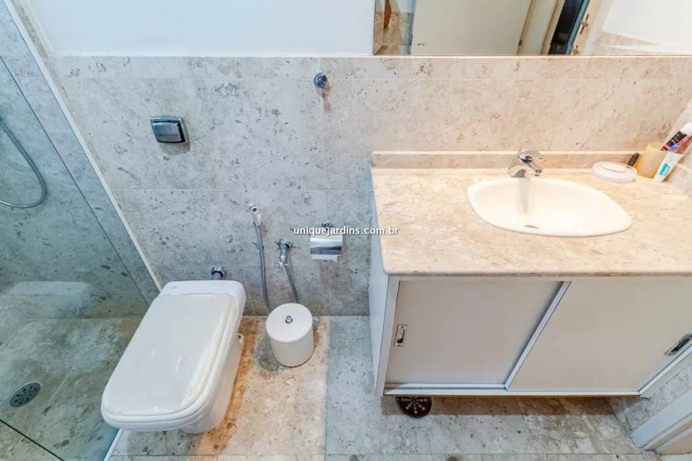 Apartamento à venda na Rua Oscar FreireJardim América - 999-apartamento-jardim-america-sao-paulo-113457-17.jpg