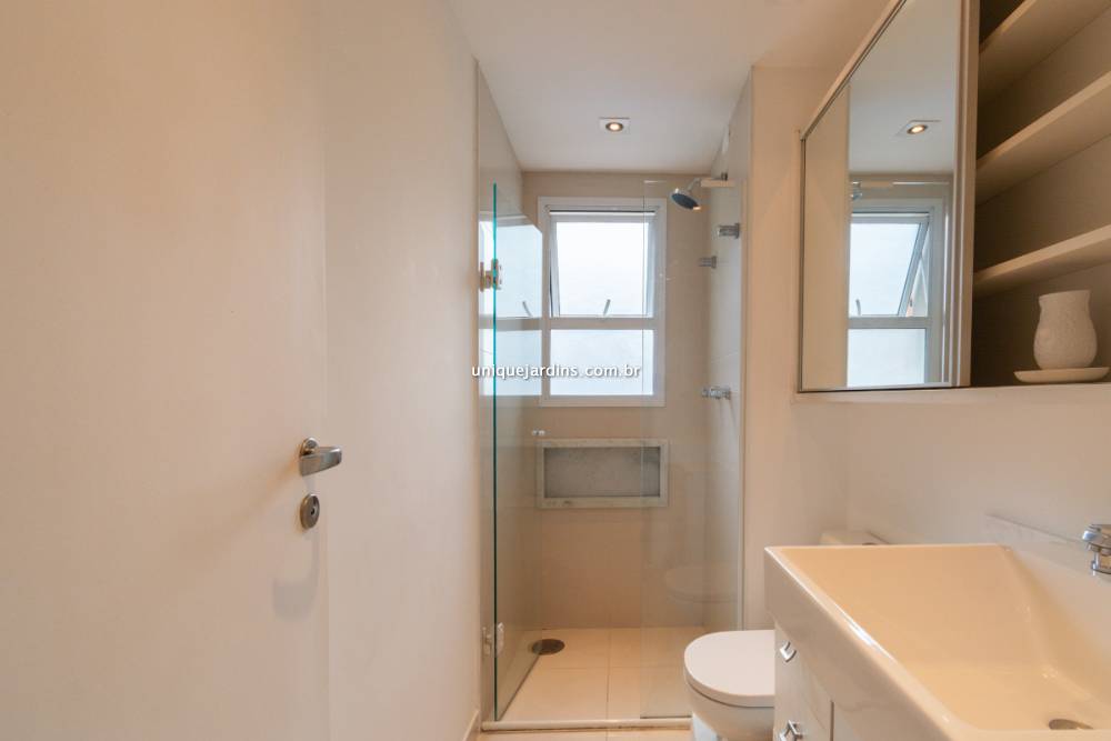 Apartamento à venda na Avenida JuritiMoema - 999-apartamento-moema-sao-paulo-140057-16.jpg