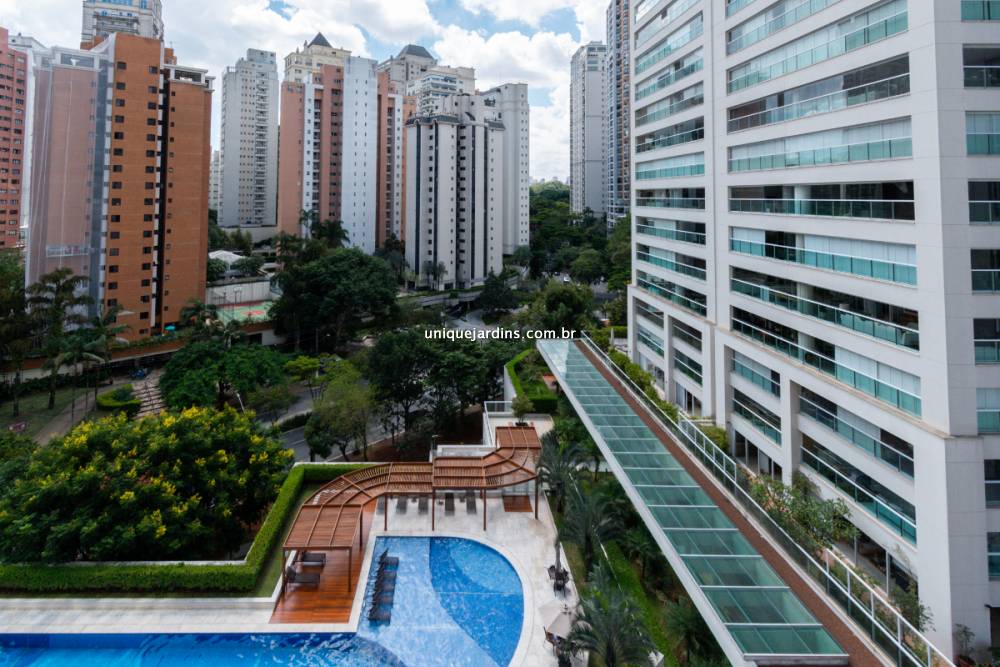 Apartamento à venda na Avenida JuritiMoema - 999-apartamento-moema-sao-paulo-140110-17.jpg