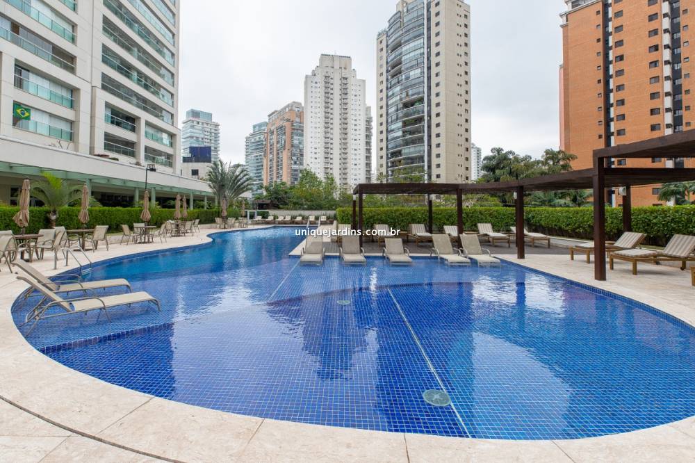 Apartamento à venda na Avenida JuritiMoema - 999-apartamento-moema-sao-paulo-140135-2.jpg