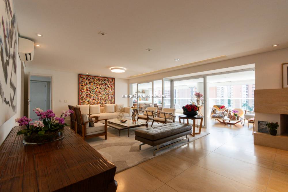 Apartamento à venda na Avenida JuritiMoema - apartamento-moema-sao-paulo-140041-0.jpg