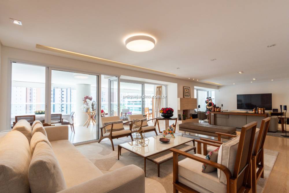 Apartamento à venda na Avenida JuritiMoema - apartamento-moema-sao-paulo-140042-7.jpg