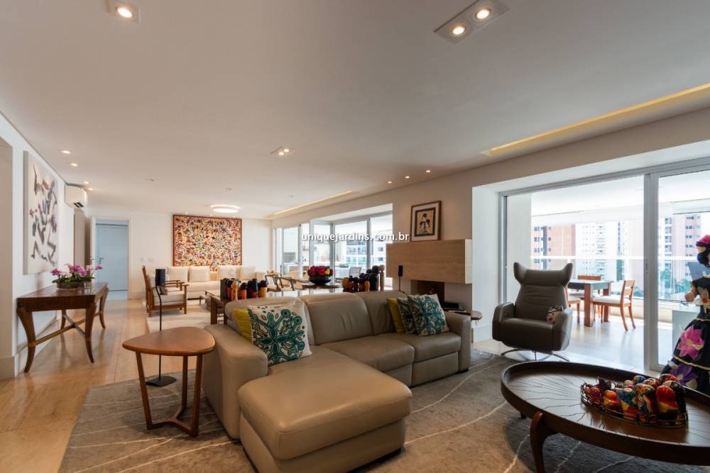 Apartamento à venda na Avenida JuritiMoema - apartamento-moema-sao-paulo-140042-9.jpg