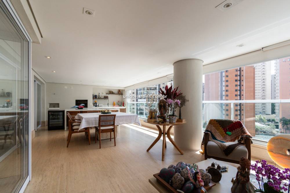 Apartamento à venda na Avenida JuritiMoema - apartamento-moema-sao-paulo-140043-16.jpg