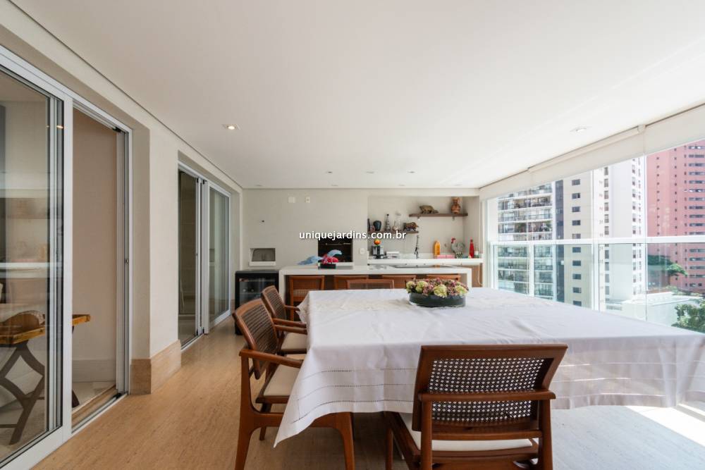Apartamento à venda na Avenida JuritiMoema - apartamento-moema-sao-paulo-140043-17.jpg