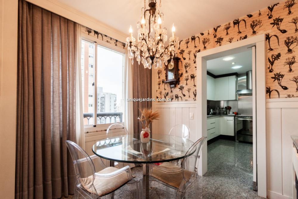 Apartamento à venda na Avenida JurucêMoema - 999-apartamento-moema-sao-paulo-142055-12.jpg
