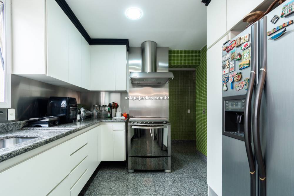 Apartamento à venda na Avenida JurucêMoema - 999-apartamento-moema-sao-paulo-142056-14.jpg