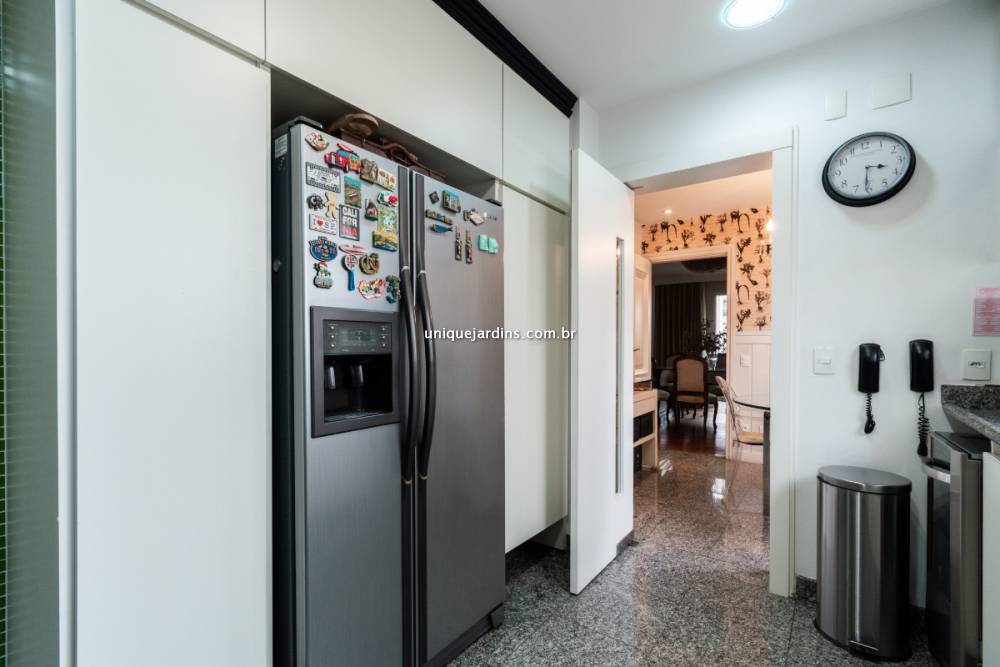 Apartamento à venda na Avenida JurucêMoema - 999-apartamento-moema-sao-paulo-142056-17.jpg