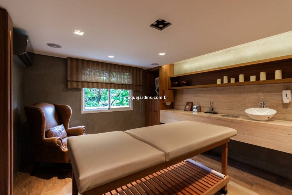 Apartamento à venda na Avenida JurucêMoema - 999-apartamento-moema-sao-paulo-142118-15.jpg