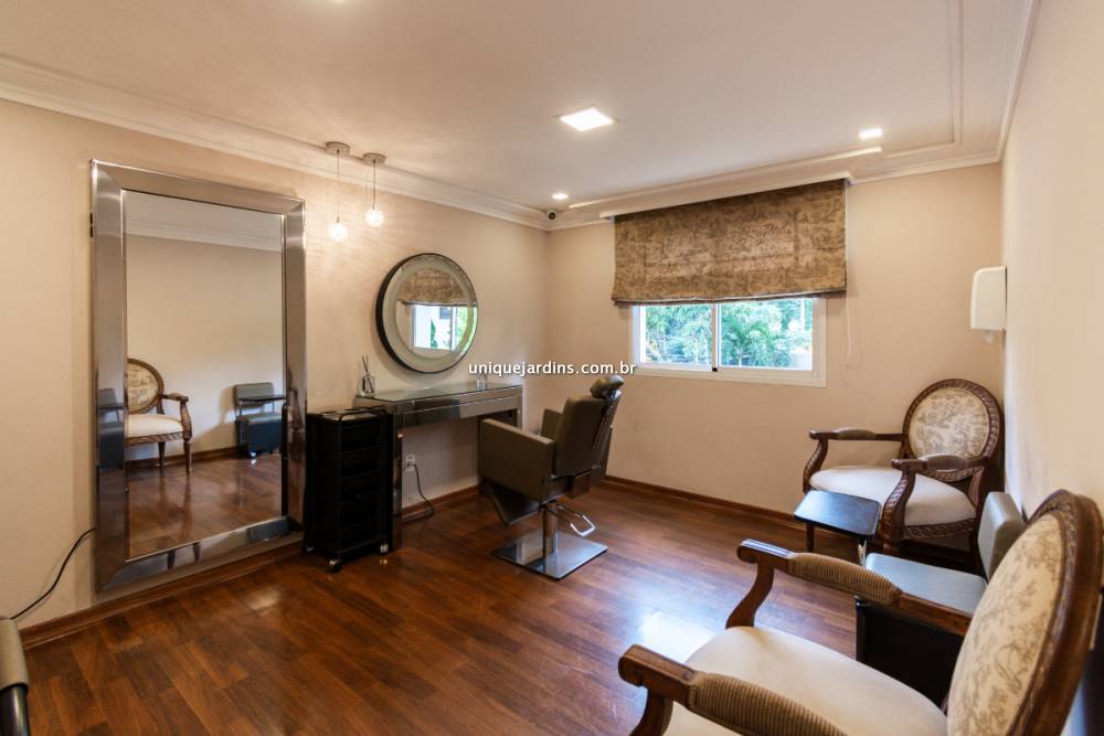 Apartamento à venda na Avenida JurucêMoema - 999-apartamento-moema-sao-paulo-142119-19.jpg