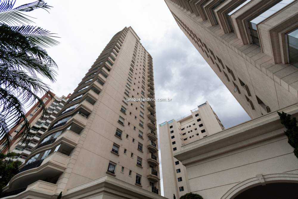 Apartamento à venda na Avenida JurucêMoema - 999-apartamento-moema-sao-paulo-142138-1.jpg