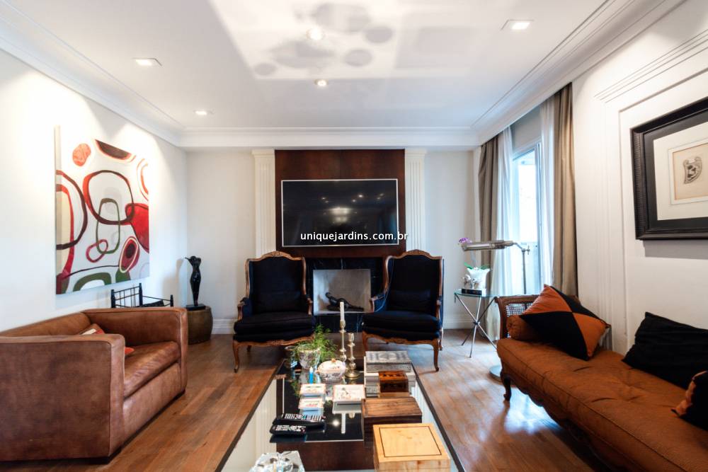 Apartamento à venda na Avenida JurucêMoema - apartamento-moema-sao-paulo-141943-4.jpg