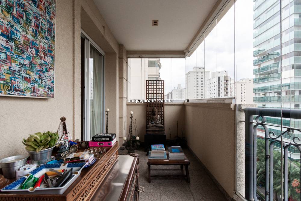 Apartamento à venda na Avenida JurucêMoema - apartamento-moema-sao-paulo-141944-11.jpg