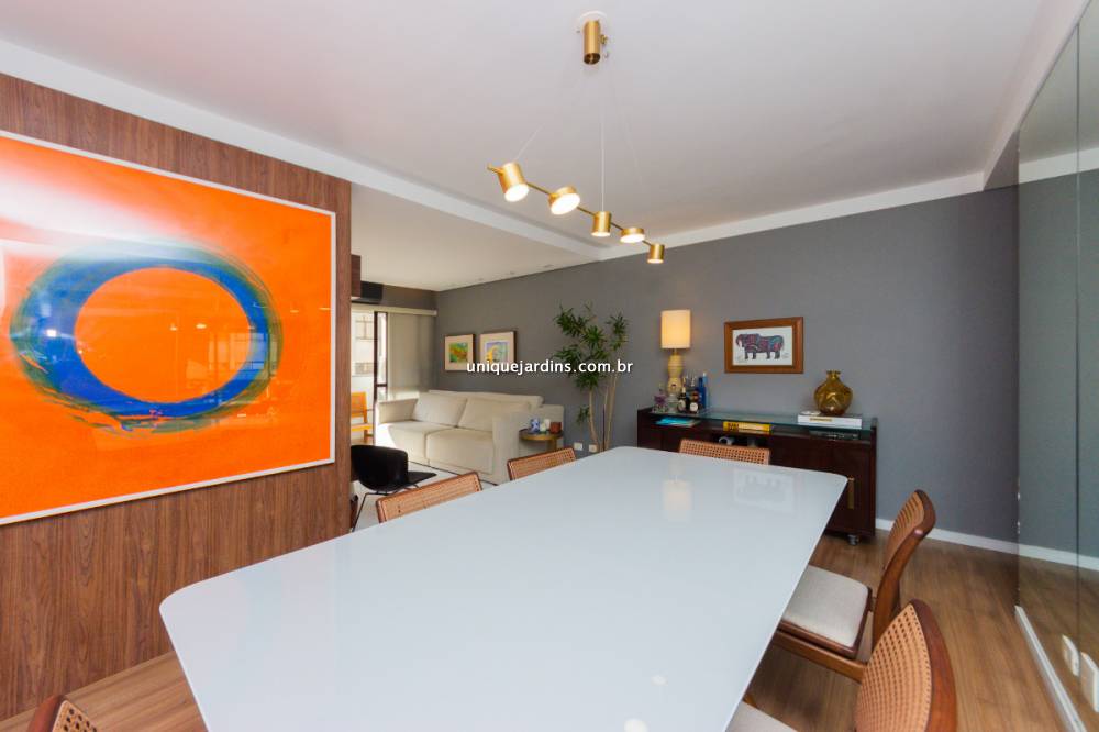 Apartamento à venda na Rua HelenaVila Olímpia - apartamento-vila-olimpia-sao-paulo-204529-1.jpg