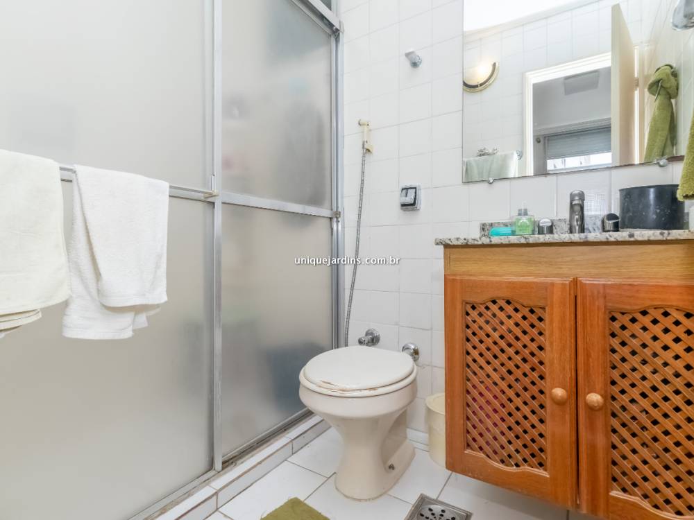 Apartamento à venda na Rua ItacemaItaim Bibi - 999-apartamento-itaim-bibi-sao-paulo-205934-2.jpg