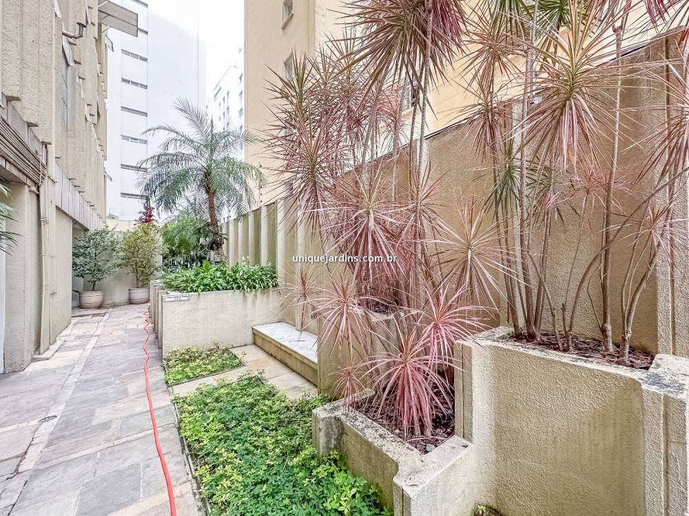 Apartamento à venda na Rua ItacemaItaim Bibi - 999-apartamento-itaim-bibi-sao-paulo-205934-5.jpg