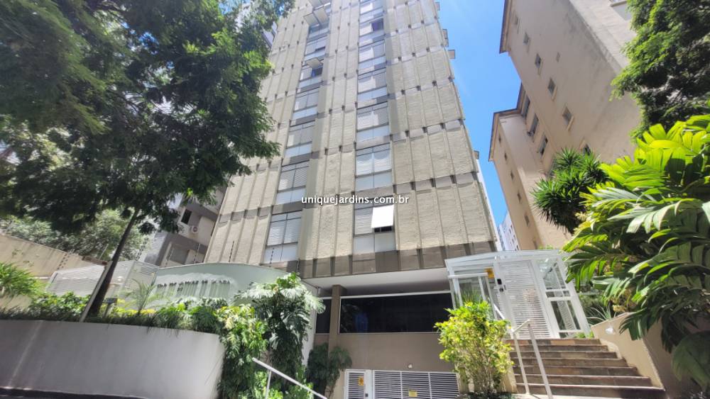 Apartamento à venda na Rua ItacemaItaim Bibi - 999-apartamento-itaim-bibi-sao-paulo-205935-7.jpg