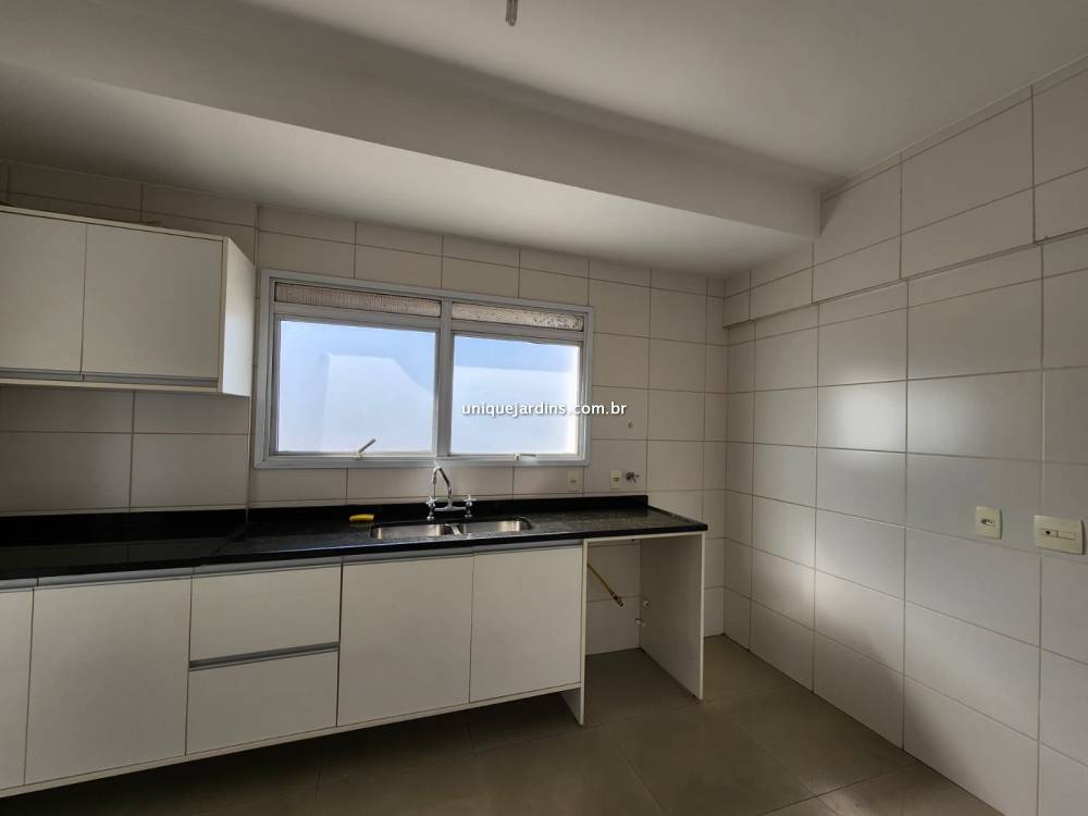 Apartamento para alugar na Rua Silva CorreiaVila Olímpia - apartamento-vila-olimpia-sao-paulo-121121-10.jpg