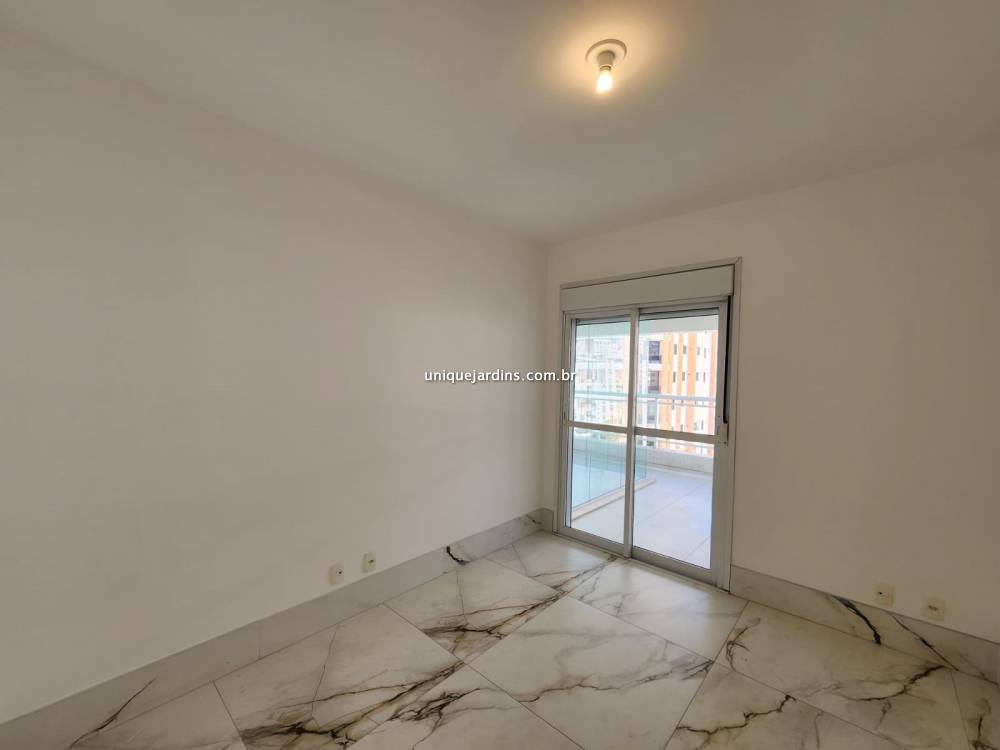 Apartamento para alugar na Rua Silva CorreiaVila Olímpia - apartamento-vila-olimpia-sao-paulo-121121-7.jpg