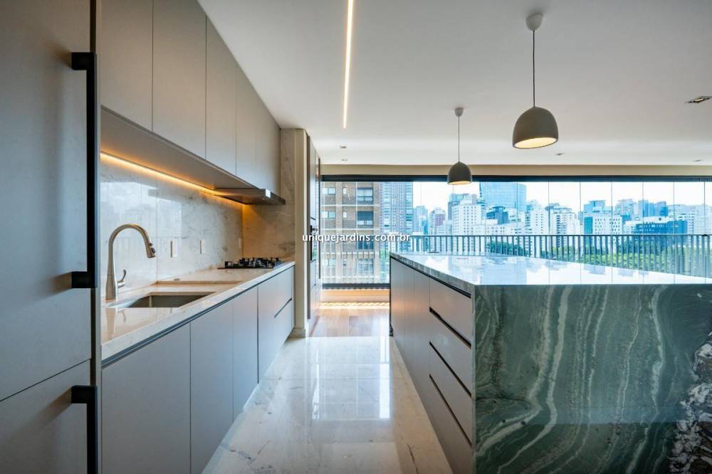 Apartamento à venda na Rua Doutor Eduardo de Souza AranhaVila Olímpia - 999-apartamento-vila-olimpia-sao-paulo-133659-12.jpg