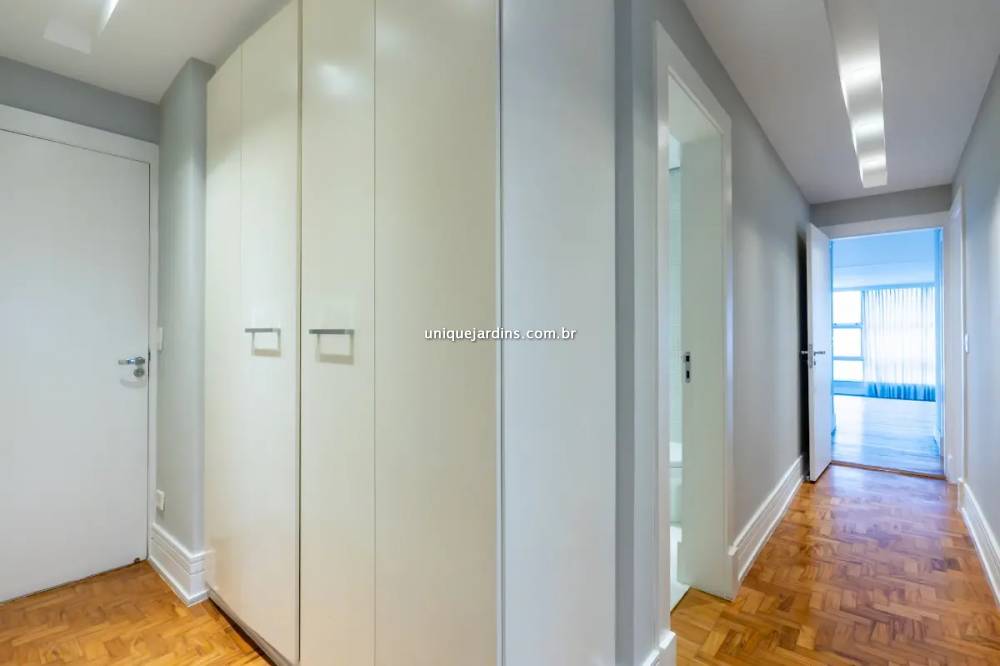 Apartamento para alugar na Rua Haddock LoboJardim América - 999-apartamento-jardim-america-sao-paulo-111138-4.jpg