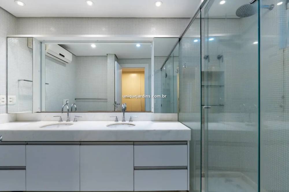 Apartamento para alugar na Rua Haddock LoboJardim América - 999-apartamento-jardim-america-sao-paulo-111138-7.jpg