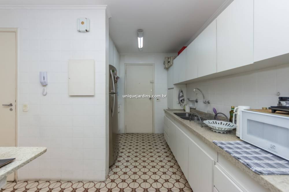 Apartamento à venda na Rua Bandeira PaulistaItaim Bibi - 999-apartamento-itaim-bibi-sao-paulo-165035-0.jpg