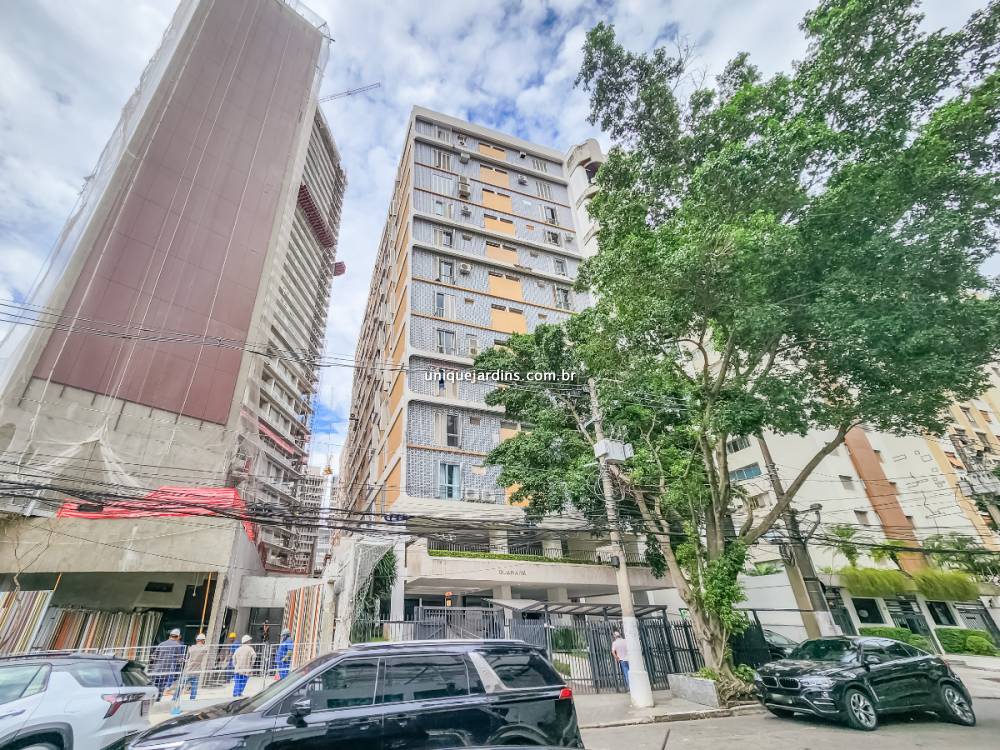 Apartamento à venda na Rua Bandeira PaulistaItaim Bibi - 999-apartamento-itaim-bibi-sao-paulo-165044-0.jpg