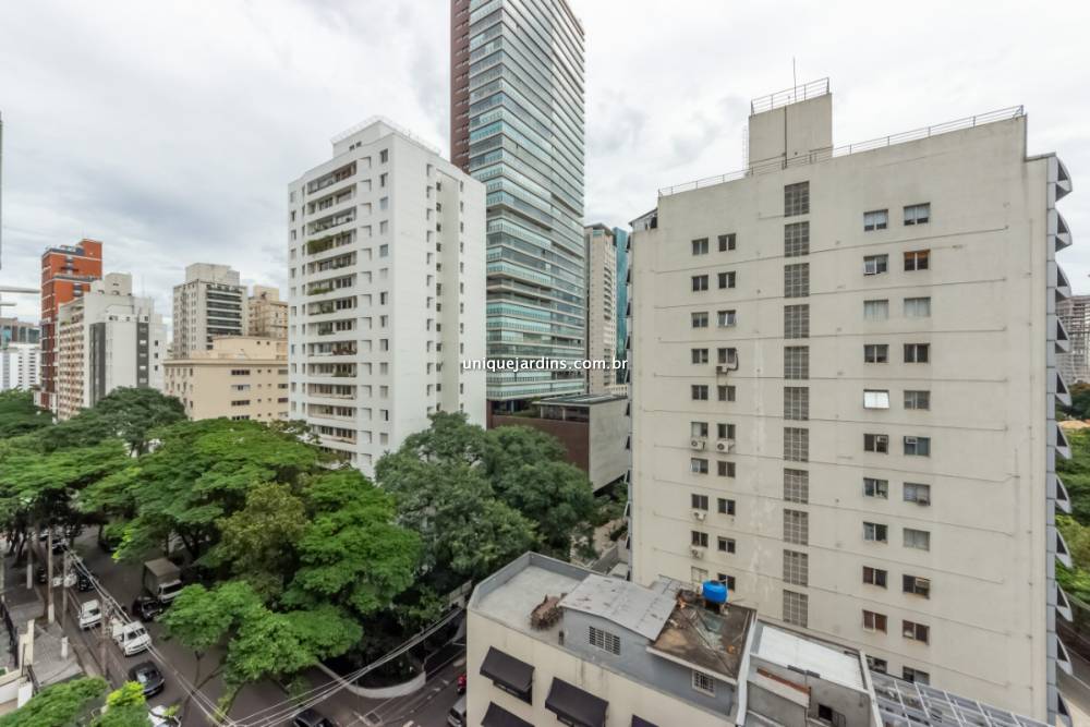 Apartamento à venda na Rua Bandeira PaulistaItaim Bibi - 999-apartamento-itaim-bibi-sao-paulo-165045-2.jpg