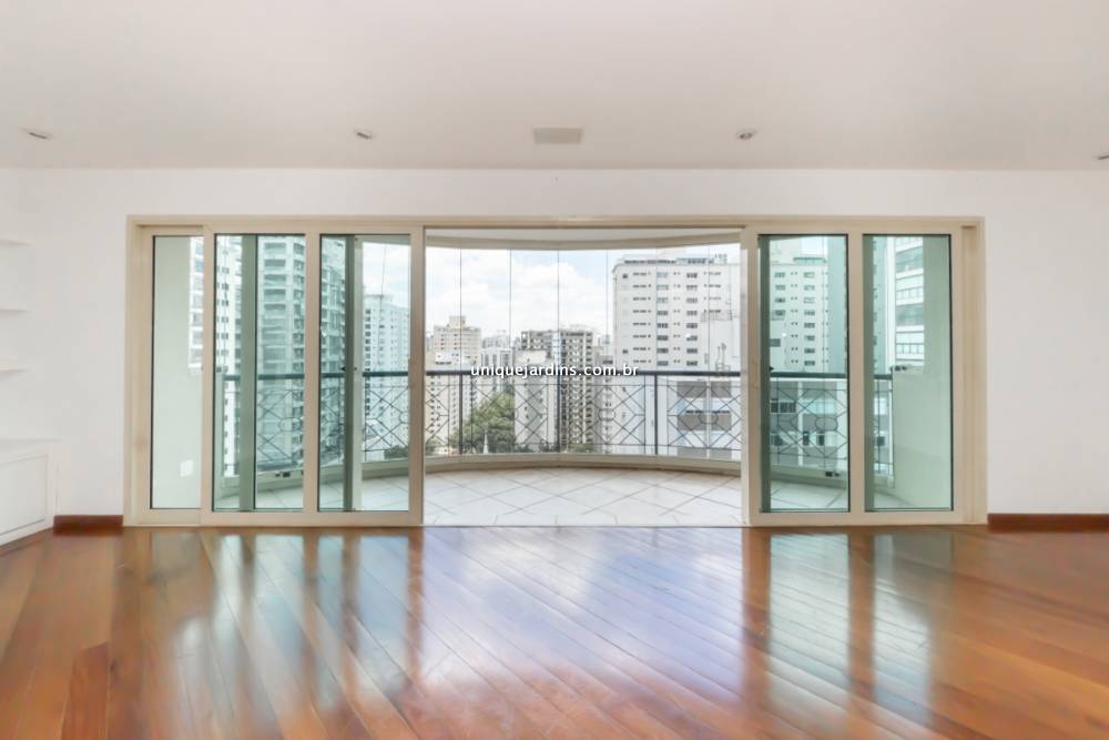 Apartamento à venda na Avenida JacutingaMoema - apartamento-moema-sao-paulo-102309-0.jpg