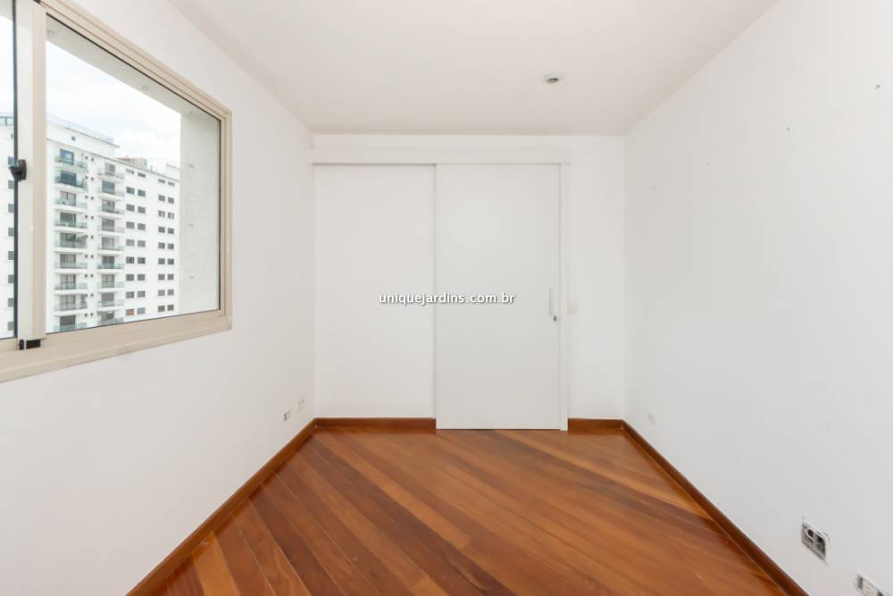 Apartamento à venda na Avenida JacutingaMoema - apartamento-moema-sao-paulo-102312-18.jpg
