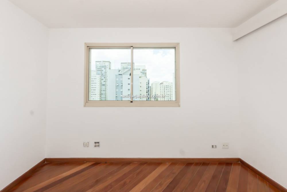Apartamento à venda na Avenida JacutingaMoema - apartamento-moema-sao-paulo-102312-19.jpg