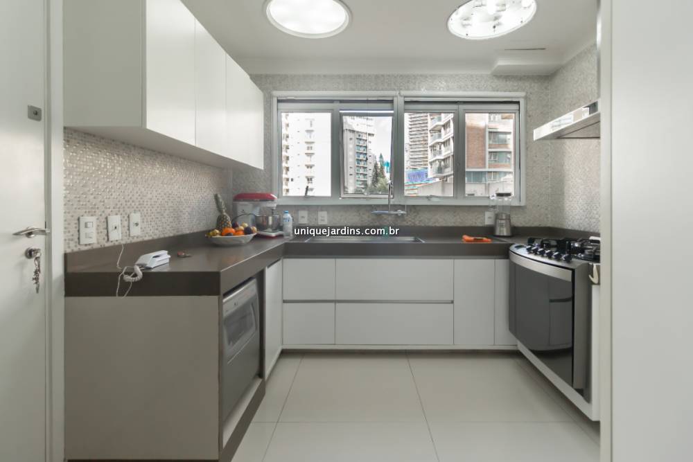 Apartamento à venda na Rua Marcos LopesVila Nova Conceição - 999-apartamento-vila-nova-conceicao-sao-paulo-104738-3.jpg