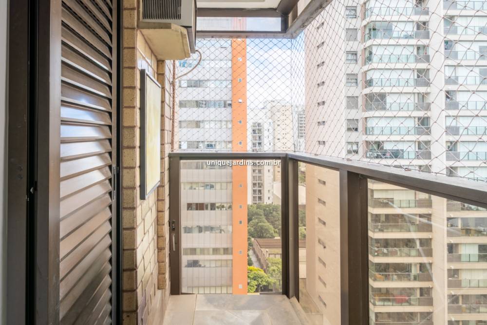 Apartamento à venda na Avenida IbijaúMoema - apartamento-moema-sao-paulo-143834-16.jpg