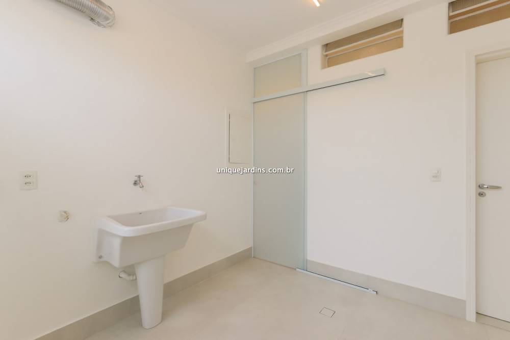Apartamento à venda na Rua Doutor Albuquerque LinsHigienópolis - 999-apartamento-higienopolis-sao-paulo-183914-6.jpg