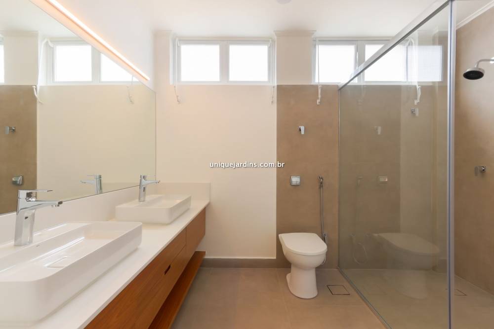 Apartamento à venda na Rua Doutor Albuquerque LinsHigienópolis - 999-apartamento-higienopolis-sao-paulo-184143-0.jpg
