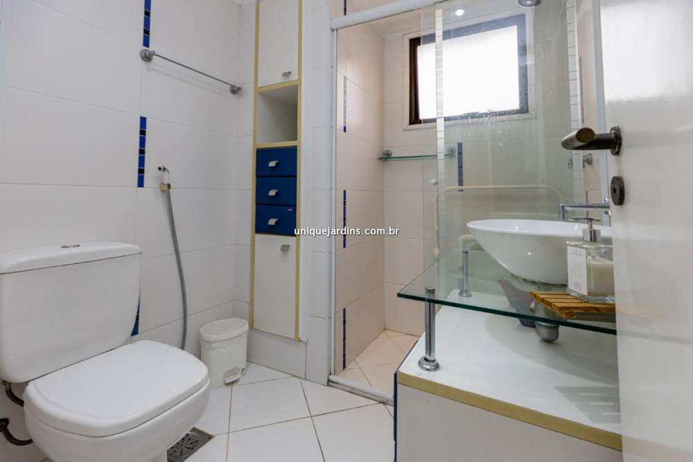 Apartamento à venda na Rua Comendador Miguel CalfatVila Nova Conceição - 999-apartamento-vila-nova-conceicao-sao-paulo-093032-4.jpg