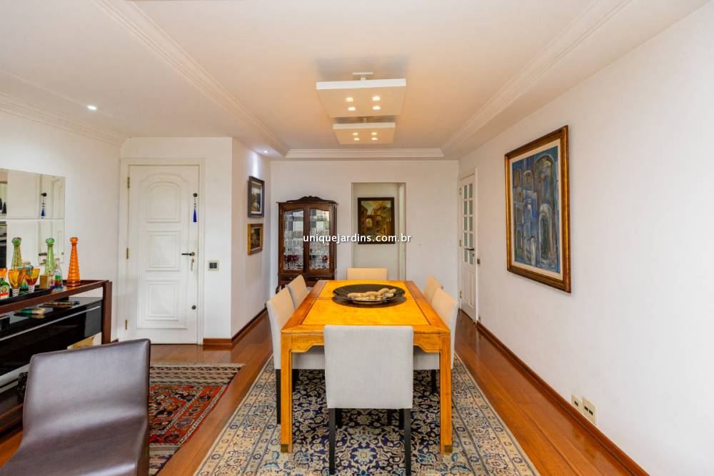Apartamento à venda na Rua Comendador Miguel CalfatVila Nova Conceição - apartamento-vila-nova-conceicao-sao-paulo-092917-8.jpg
