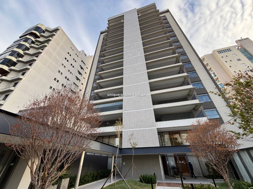 Apartamento à venda na Avenida MoemaMoema - 999-apartamento-moema-sao-paulo-102627-1.jpg