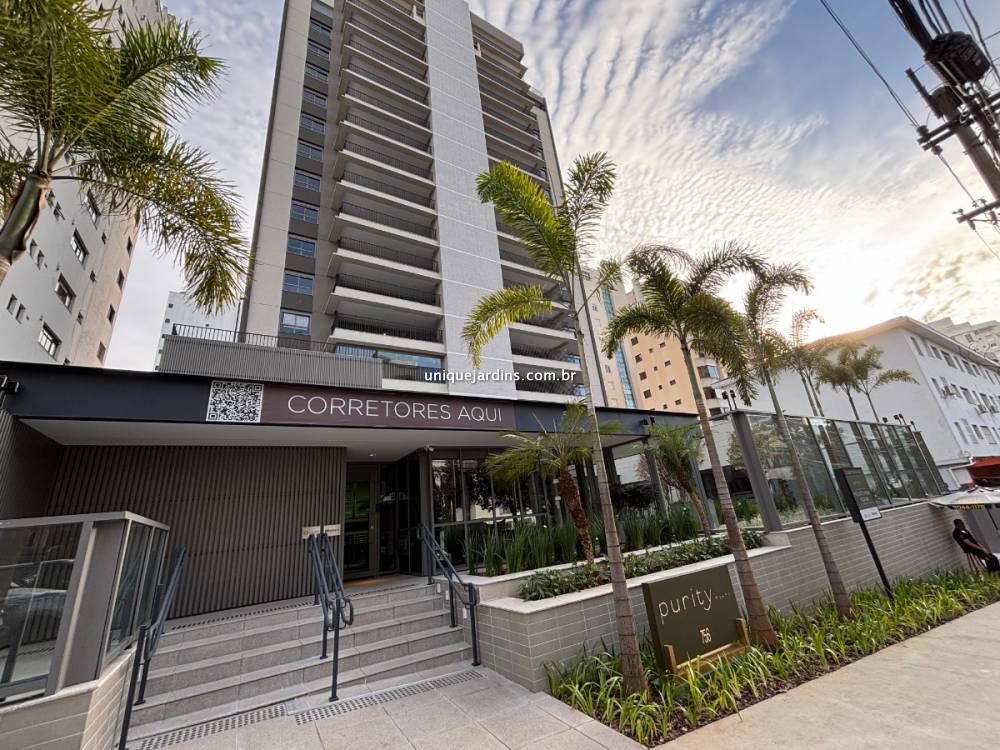 Apartamento à venda na Avenida MoemaMoema - 999-apartamento-moema-sao-paulo-102627-2.jpg